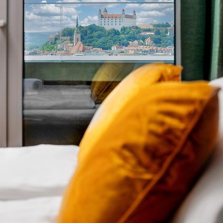 Sky Park 1 - Luxurious #Instaworthy Apartment In Downtown City Center With Included Parking, Best Address In Town Bratislava Exterior foto